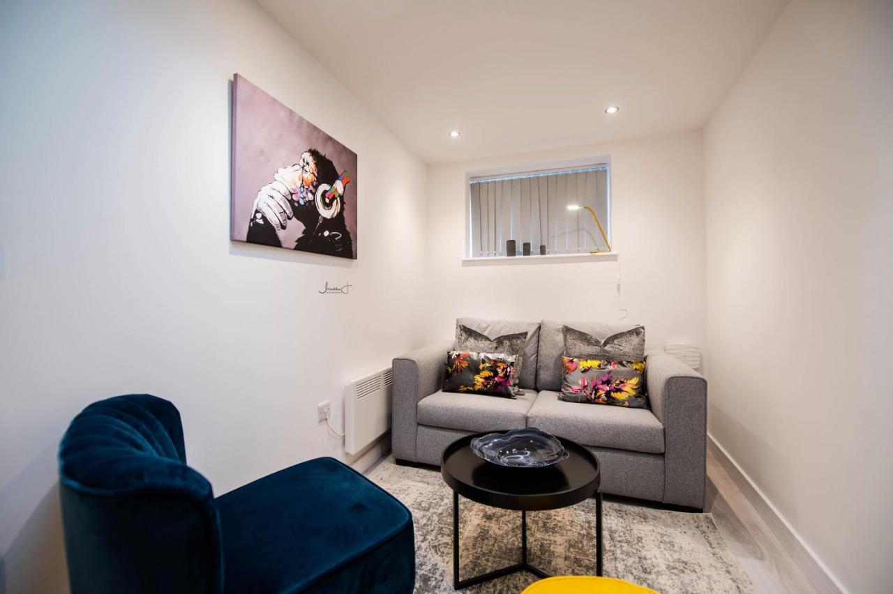 Charles Alexander Short Stay - Windmill House Apartments Литам-Сент-Эннс Экстерьер фото